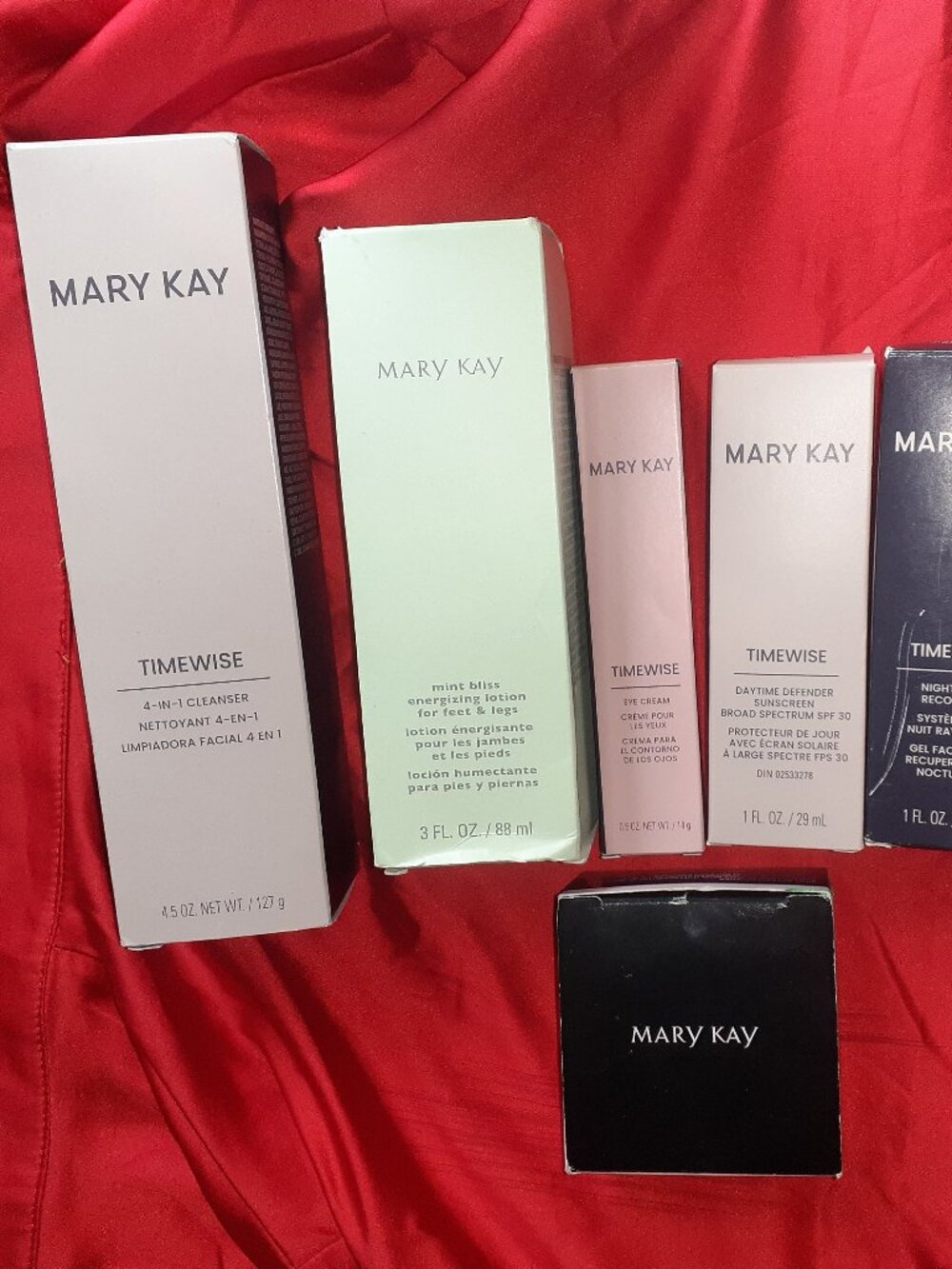 MARY KAY- 7 COMBO MIXED SKINCARE PRODUCTS - $ 116